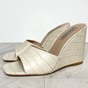 Steve Madden Veles Bone Croc Faux Leather Wedge Heel 9 1/2